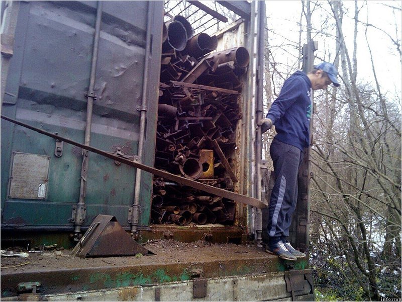 Пограничники перехватили в Брянской области больше 20 тонн белорусского лома