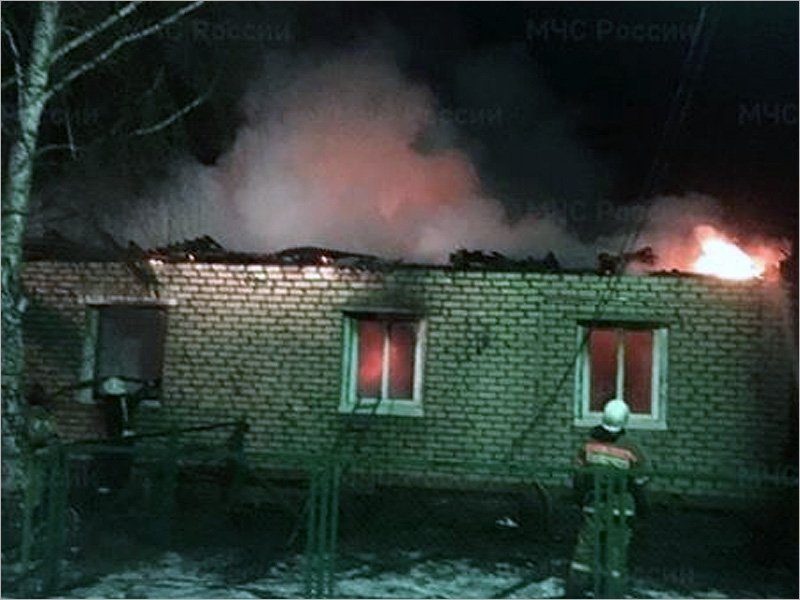Подробности пожара в Журиничах: учительница спасла семью соседей, свою семью спасти не смогла