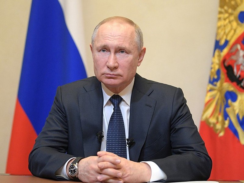Президент России распорядился продлить срок уплаты налогов на полгода