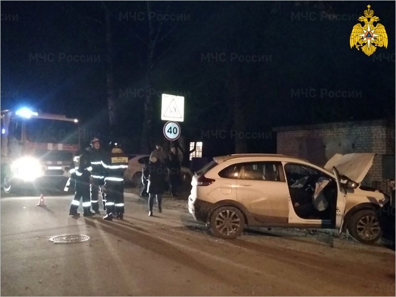 На улице Вали Сафроновой в Брянске произошло смертельное ДТП