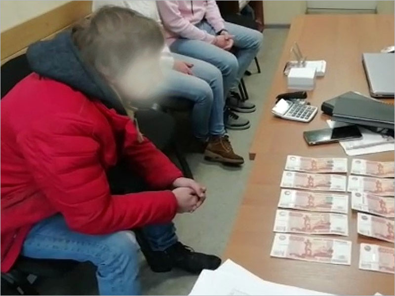 В Брянске иностранный дорожный подрядчик «занёс» «полтинник» — и получил 400 тысяч штрафа