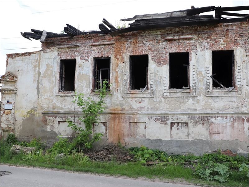 В Клинцах снесут три бывших жилых дома
