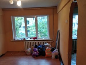 Пострадавшей от пожара и спятившего соседа новозыбковской семье Петяевых благотворитель подарил квартиру