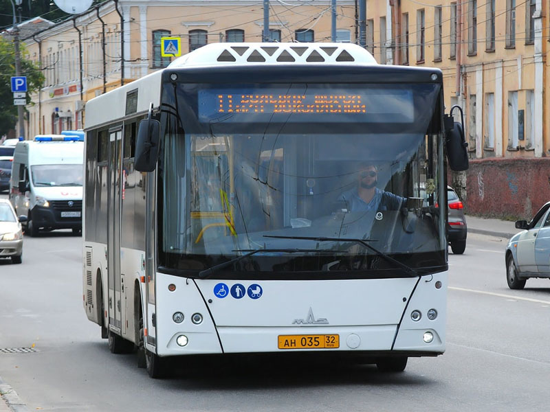 В Брянске запустили опрос о работе общественного транспорта