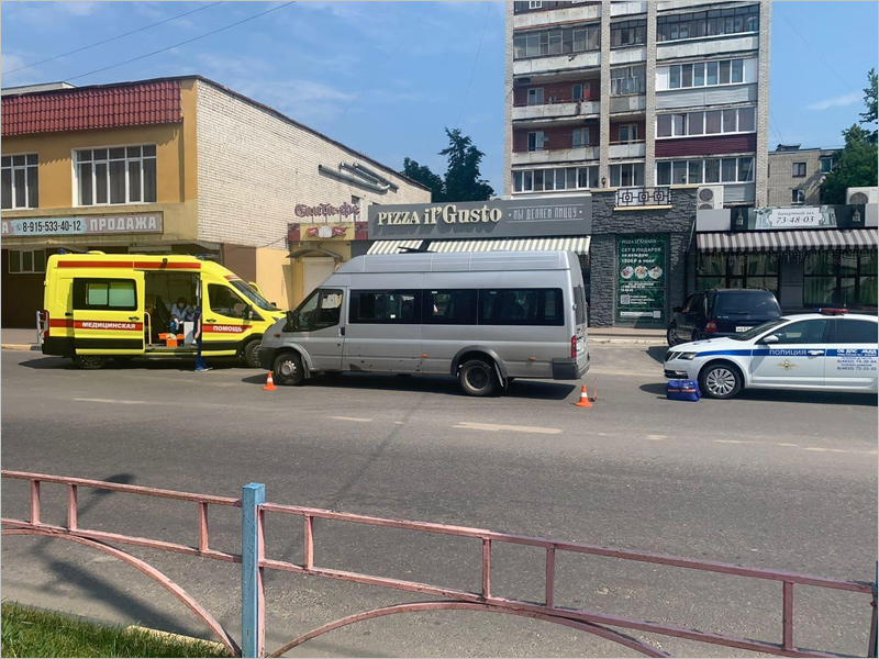 В ДТП на Новостройке получила травмы престарелая пассажирка маршрутки