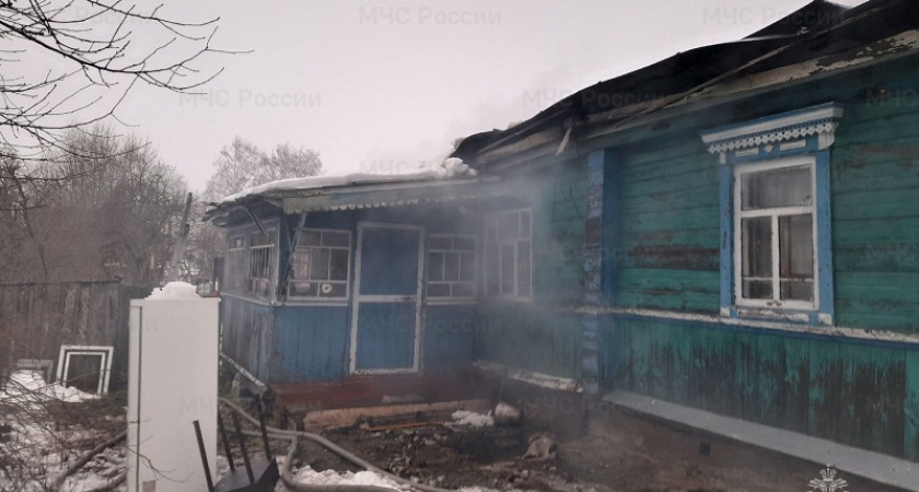 Пожар в Почепском районе: в первый день года сгорел дом