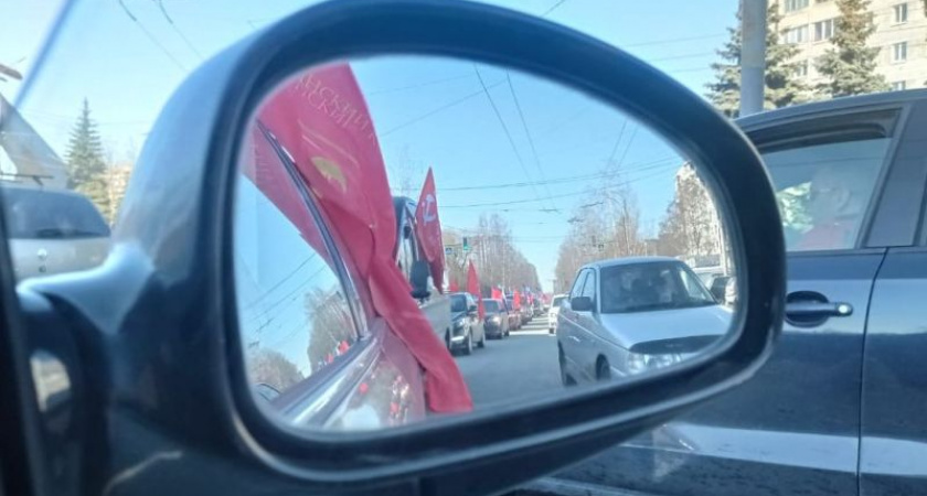 Брянские коммунисты устроили Z-автопробег и сбор гуманитарной помощи