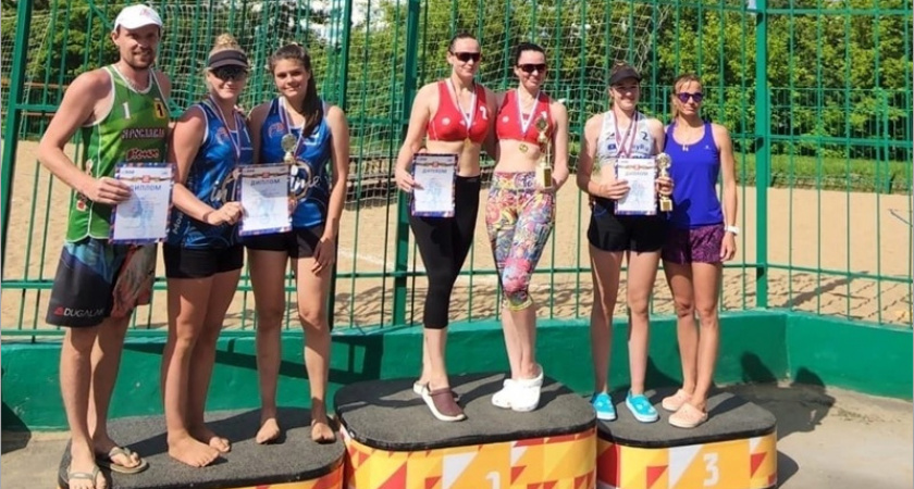 Брянская пара Толчина/Костикова выиграла третий подряд этап чемпионата ЦФО по бич-волею