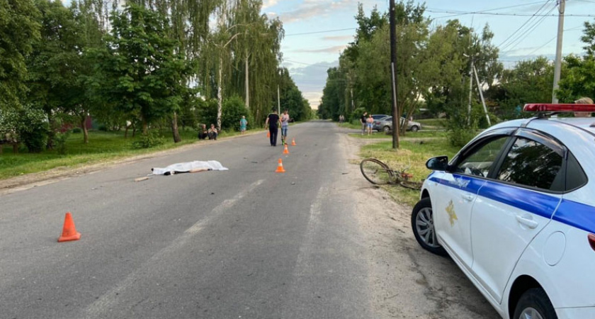 В Стародубе иномарка насмерть сбила встречного велосипедиста