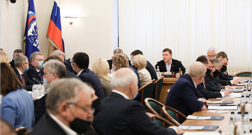 Соцподдержка и повышение безопасности на производствах — «Единая Россия» обозначила планы на весеннюю сессию