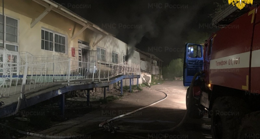 В Жуковке сгорел второй подряд магазин на улице Ленина