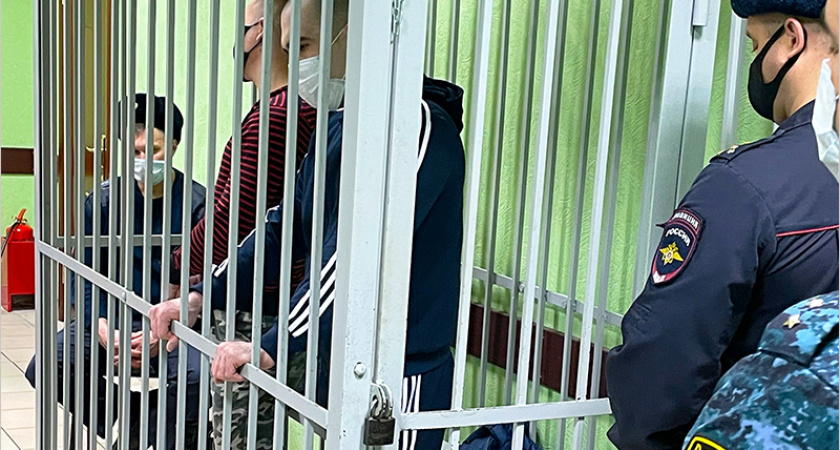 В Брянске осуждены «полицейские» рэкетиры, терроризировавшие наркозакладчиков