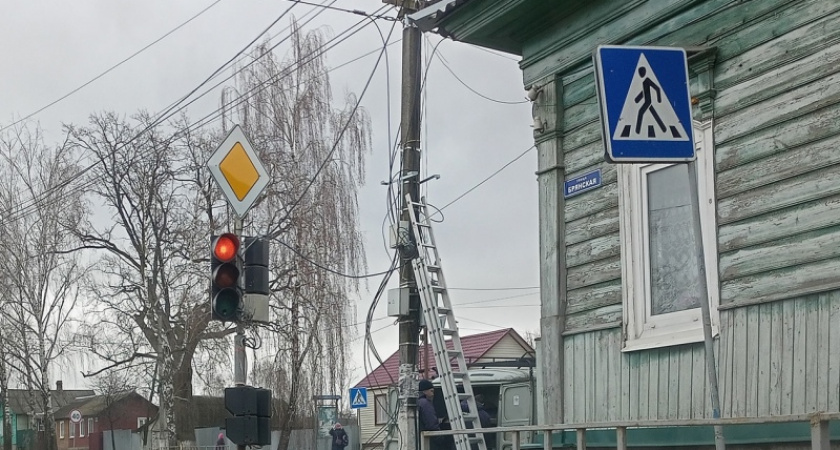 Комиссия по оценке причинённого вреда обследовала в Климово более 80 пострадавших от обстрела домов