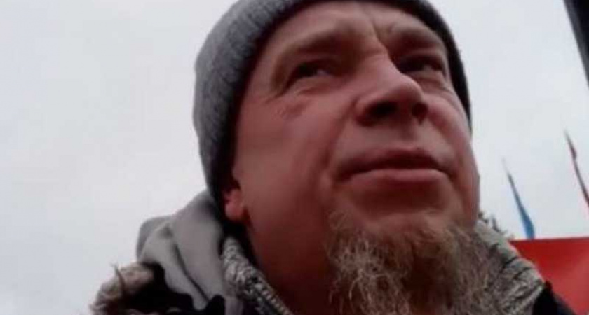 Вдогонку свастике: брянский видеоблогер оштрафован на 15 тыс. рублей за унижение полицейских