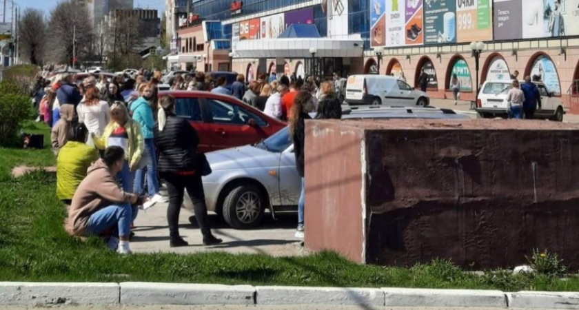 В Брянске эвакуирован ТРЦ «Мельница»