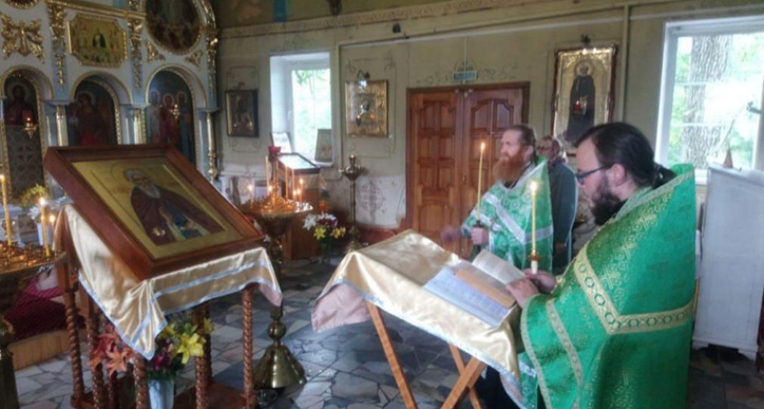 В Навлю прибыла икона преподобного Сергия Радонежского с частицей его святых мощей