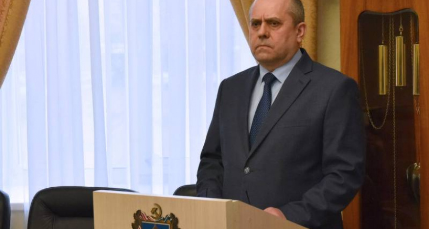 Брянский губернатор отправил бизнес-омбудсмена разгребать коровий навоз