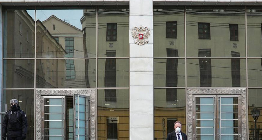 Совет Федерации дал разрешение президенту на использование ВС РФ за рубежом