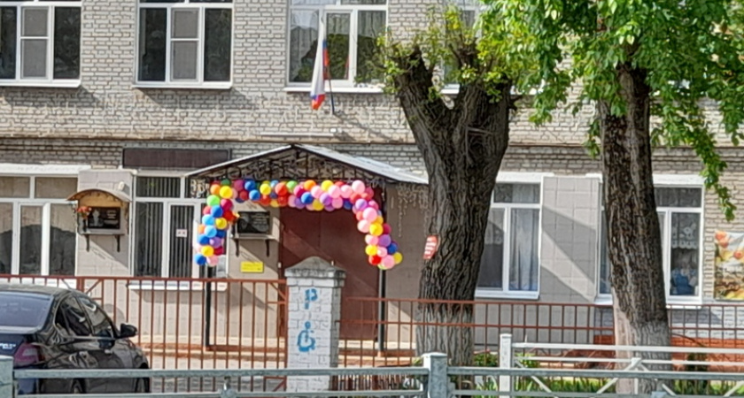 В брянских школах завершаются «Последние звонки»