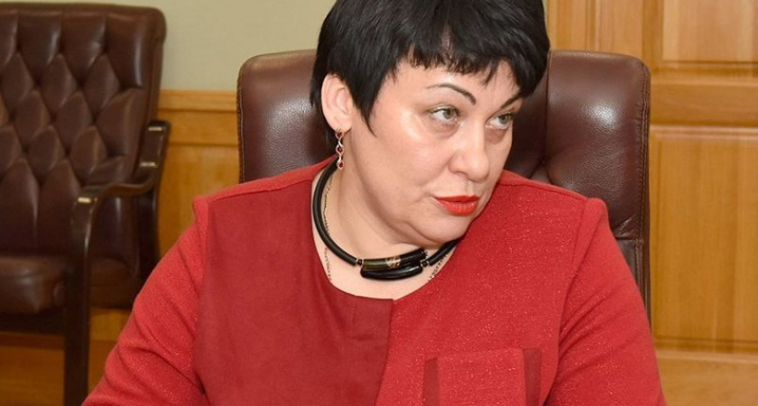 Экс-руководительница Выгоничского района Ирина Швецова оштрафована за превышение полномочий