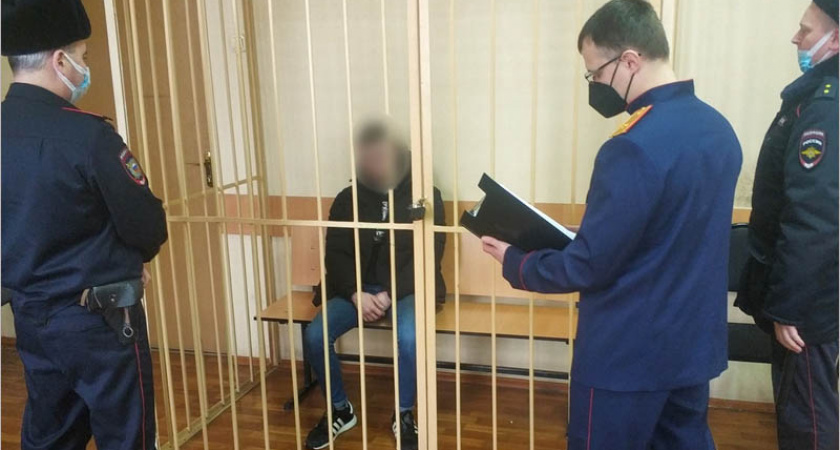 Двое юных смоленских кладменов отправились в СИЗО за попытку сбыта зомби-наркотика