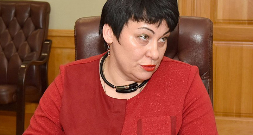 Экс-руководитель Выгоничского района Ирина Швецова второй раз отправлена под суд — теперь за превышение полномочий