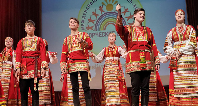 Брянская «Зарянка» взяла Гран-при V конкурса-фестиваля «Творческие встречи» в Москве