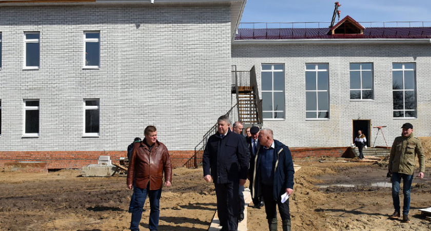 Школу-сад на 130 мест в Журиничах под Брянском хотят открыть к 1 сентября