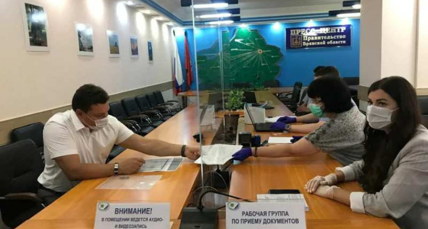 Единоросс-одномандатник Николай Алексеенко подал документы в брянский облизбирком
