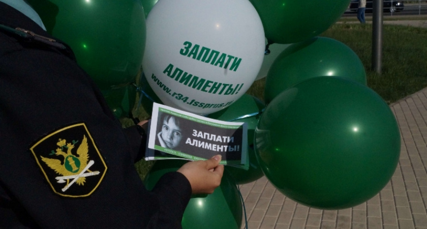 С алиментщика из Дятьково взыскана неустойка в 40 тыс. рублей
