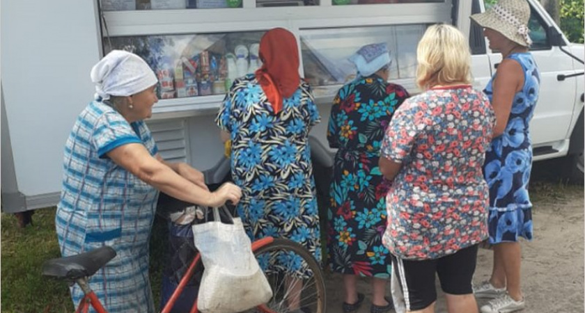 Погарская потребкооперация приобрела новую автолавку