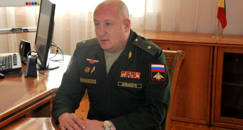 Командующим Западным военным округом назначен генерал-лейтенант Роман Бердников