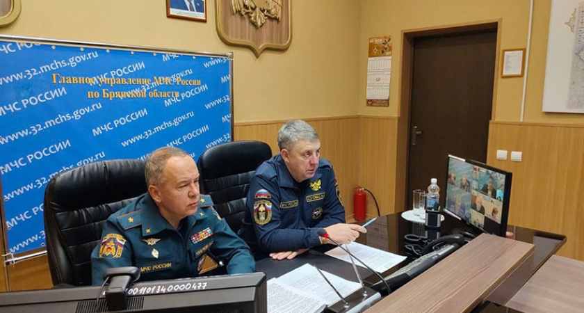 Учебные занятия в школах Брянска отменены по указанию губернатора