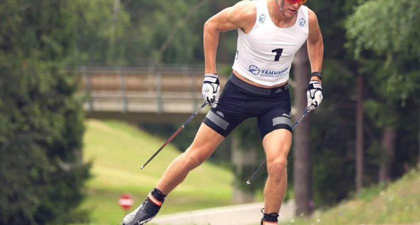 Александр Большунов выступит на лыжероллерном чемпионате мира