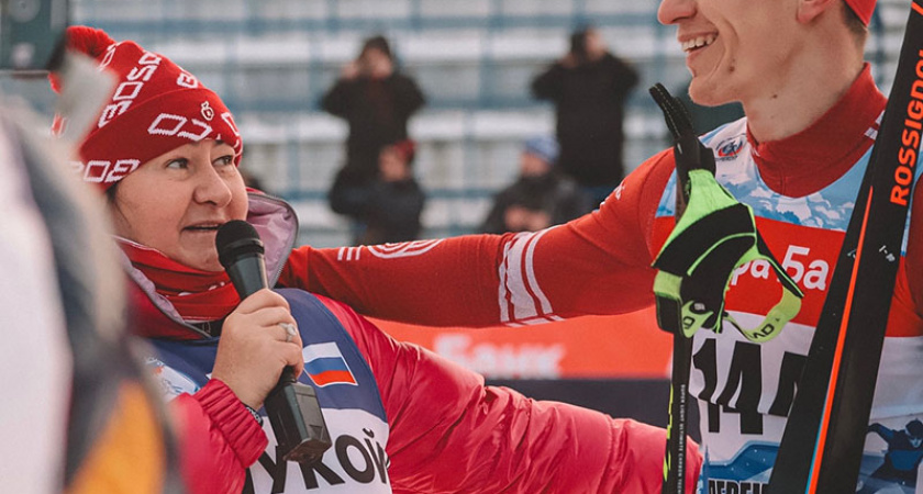 Александр Большунов одержал девятую победу подряд на этапах Кубка России