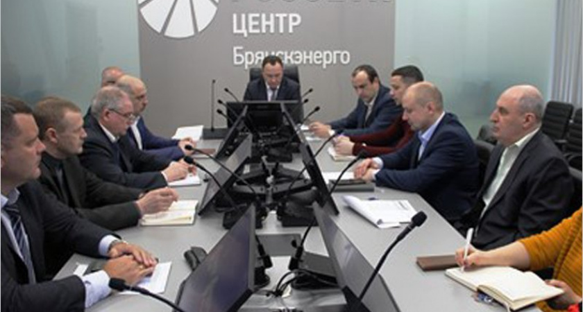 Специалисты «Брянскэнерго» успешно ликвидировали условную аварию в сетях Выгоничского района