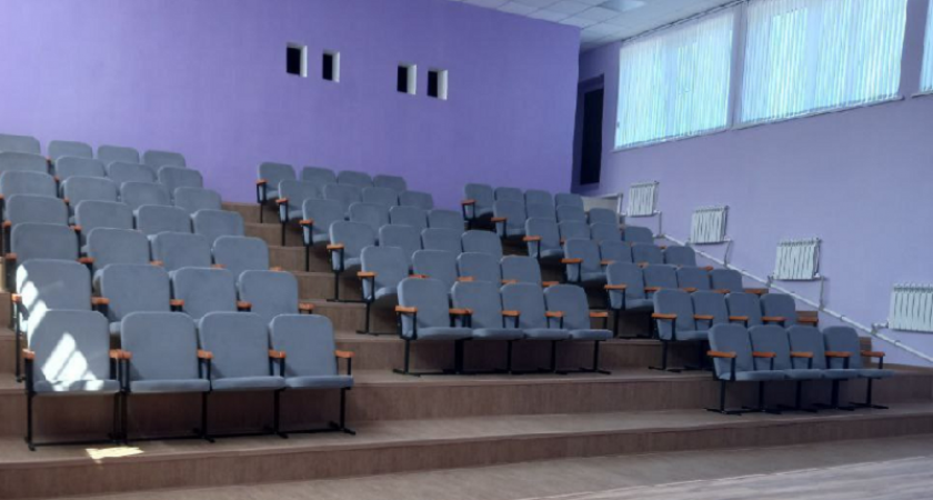 Строители из Брянска отремонтировали две школы в Брянке