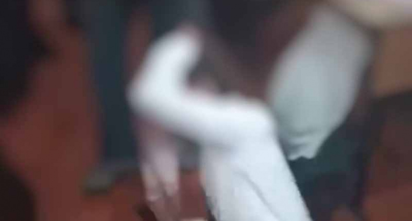 Брянские школьники выложили в сеть видео с избиением одноклассника. Прокуратура начала проверку