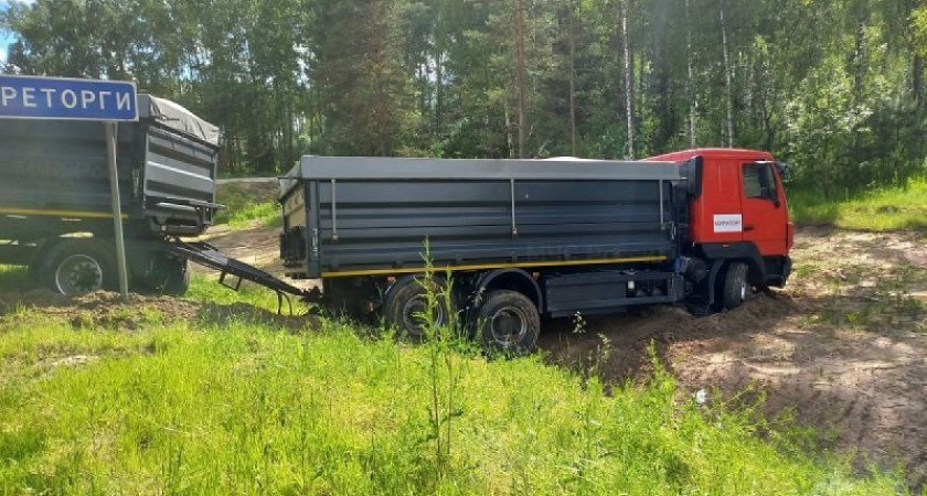 ДТП в Выгоничском районе: автопоезд снёс встречную легковушку