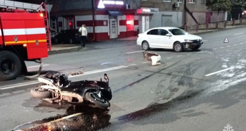 На местной дороге под Брянском в массовом ДТП погибли четыре человека. Ещё четверо – в больнице