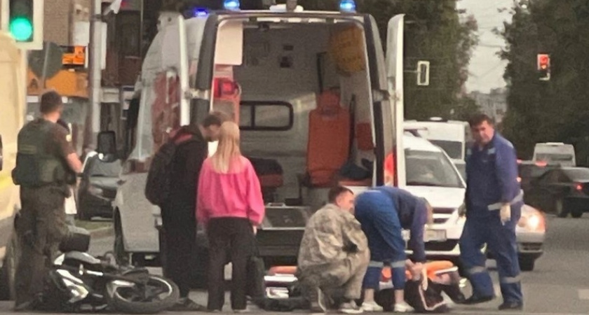 Мотоциклист попал в ДТП на улице Пушкина в Брянске