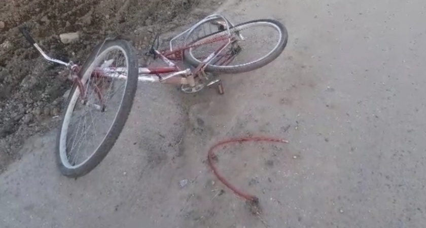 Двое брянских школьников попали под машину и оказались в больнице с тяжёлыми травмами