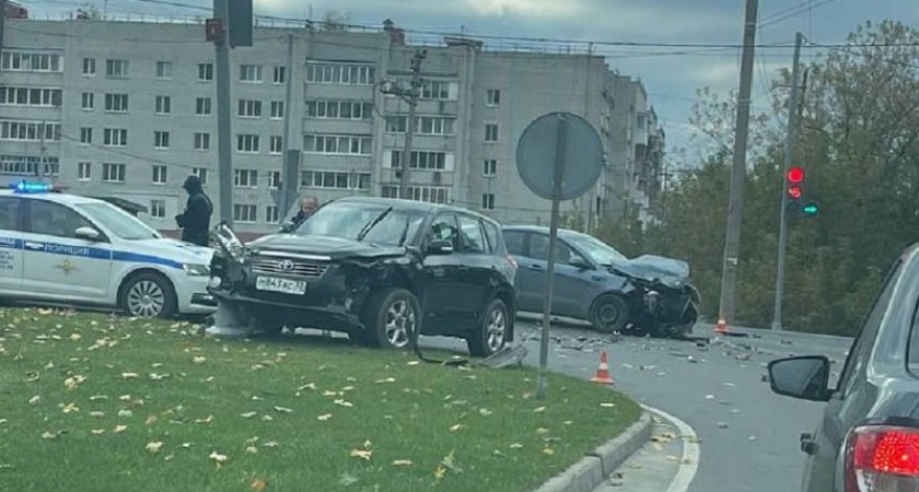 Инсульт у водителя официально объявлен причиной наезда на маму с двумя детьми в Брянске