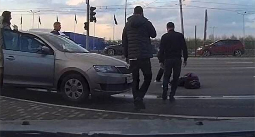 В Брянске сбитая машиной возле «Линии» женщина попала в больницу