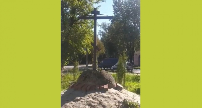 Брянскому православному приходу простили штраф за загаженный участок под строительство церкви