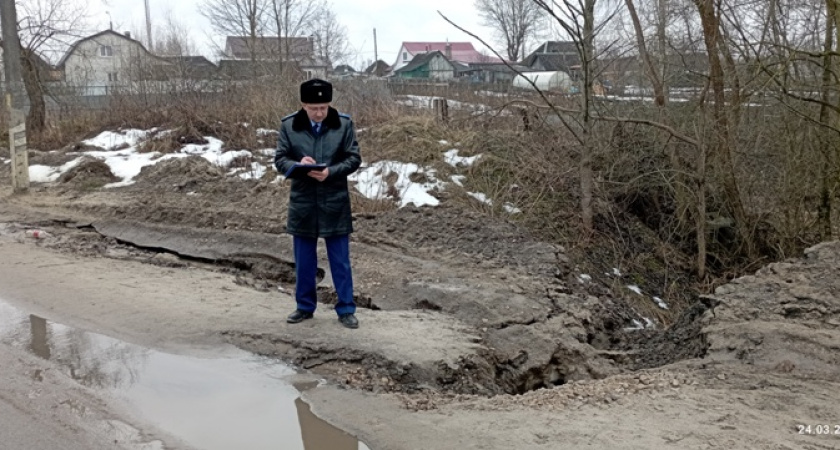 Аудит брянской улично-дорожной сети: более 45 улиц райцентра Дятьково находится в «убитом» состоянии