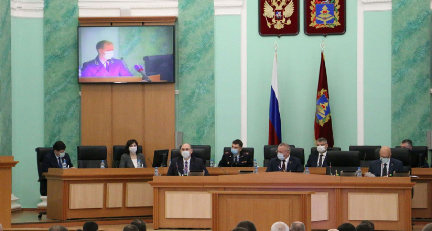 Брянская облдума подтвердила полномочия депутата от ЛДПР Виталия Новикова