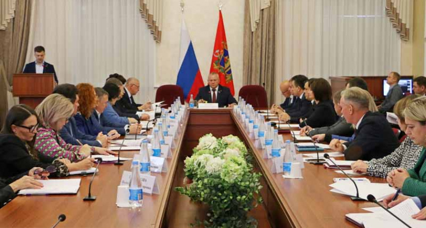 В Брянскую облдуму внесен проект регионального бюджета-2025. Пока дефицитный