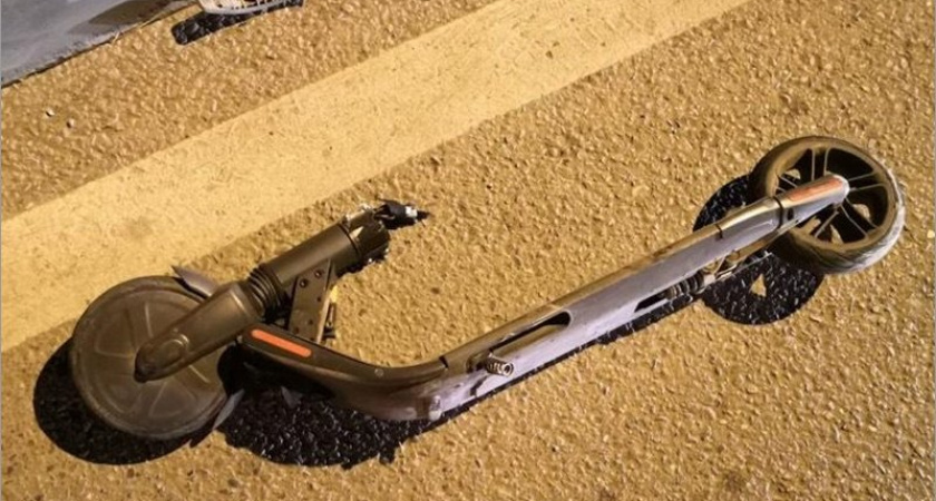 В Брянске школьник повредил позвоночник, врезавшись в машину