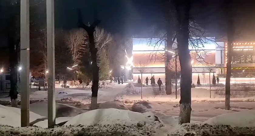 Неизвестный сообщил о «бомбе» на концерте XOLIDAYBOY в Брянске. Зрители концерта были эвакуированы